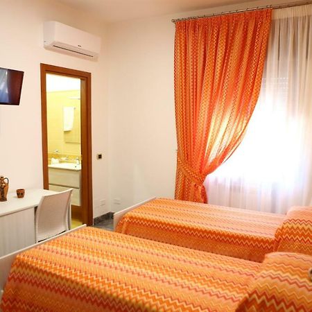 B&B Cornelia Pompei Exterior foto