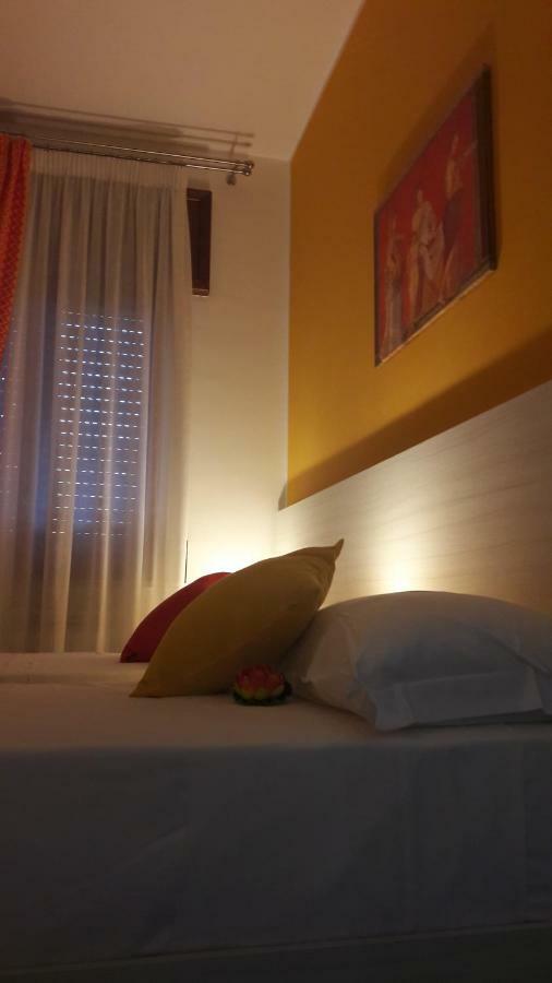 B&B Cornelia Pompei Exterior foto