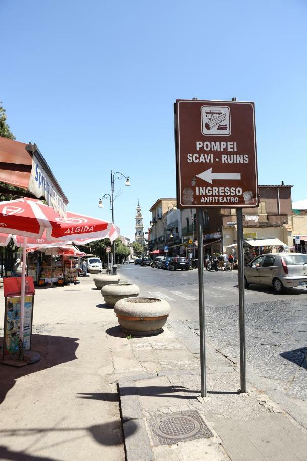 B&B Cornelia Pompei Exterior foto